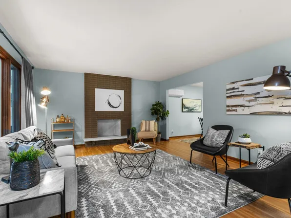 11412 26th Ave S, Burnsville, MN 55337