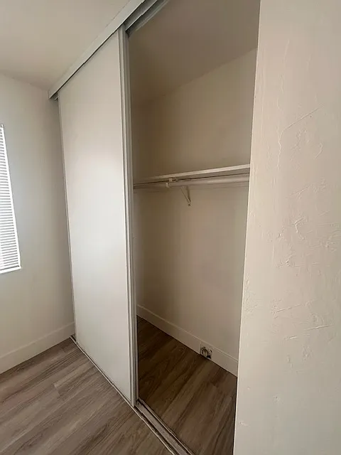 2 bed, 900 sqft, $2,500 — Photo 2