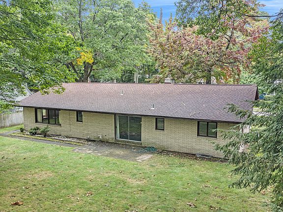 4th image of 3155 Boltwood Dr