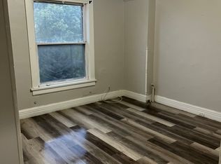 1435 W Walker St #A, Milwaukee, WI 53204