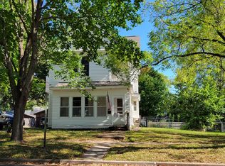 110 N 4th St, River Falls, WI 54022