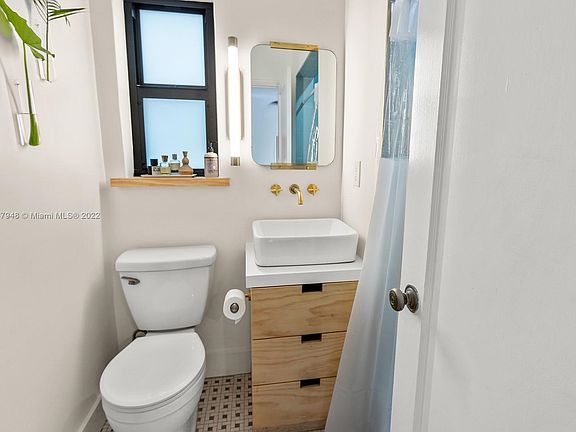 3rd image of 151 NE 88th St