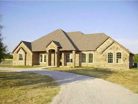 2nd image of 193 Fairview Ct