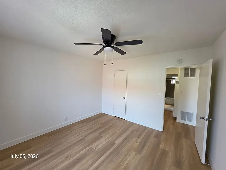 412 Avenida Victoria — Photo 8