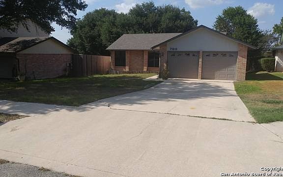3rd image of 7211 Faros Ct