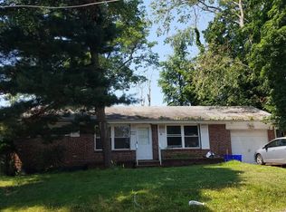 10 Ford Ave, Somerset, NJ 08873