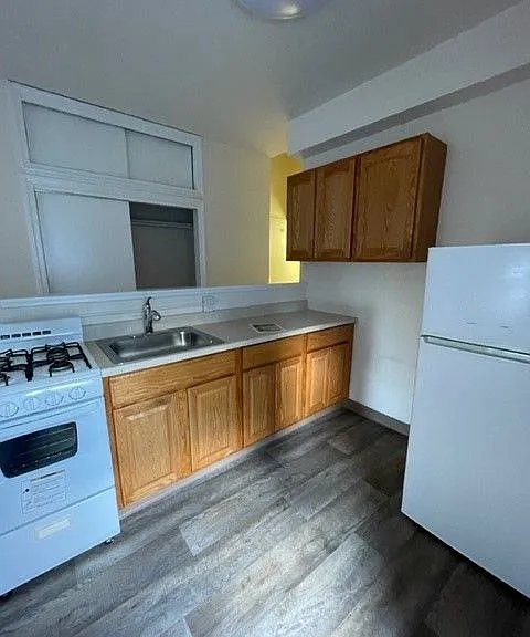 3408 Powelton Ave #3 — Photo 4
