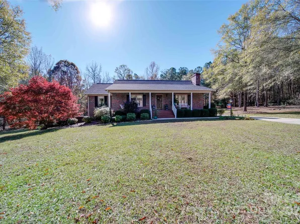 857 Providence Rd, Lancaster, SC 29720