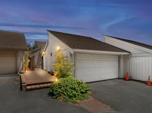 813 Auburn Ravine Rd, Auburn, CA 95603