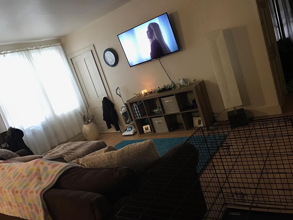 1st image of 147 Sharpe St #2B