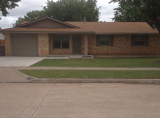 11 NW 59th St, Lawton, OK 73505