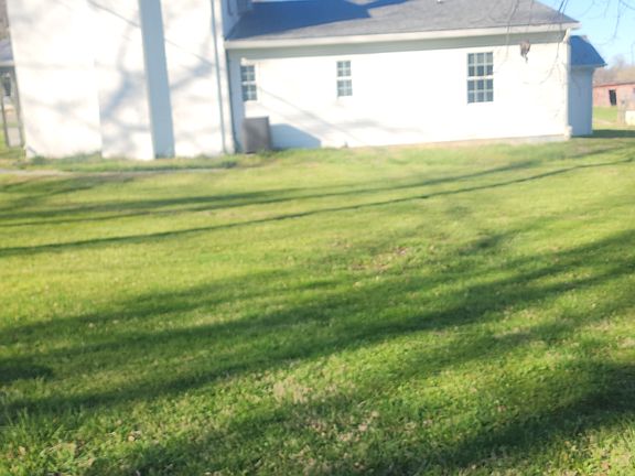 3rd image of 102 Darby Rd