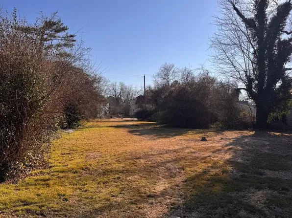 412 Linden Ave, Pocomoke City, MD 21851