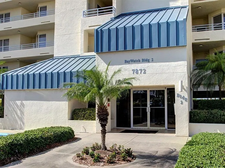 7872 Sailboat Key Blvd S #405 — Photo 2