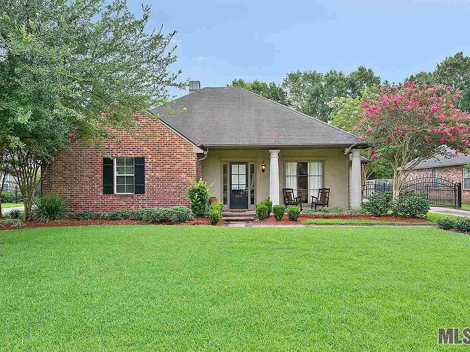 1st image of 6233 Riverine Dr