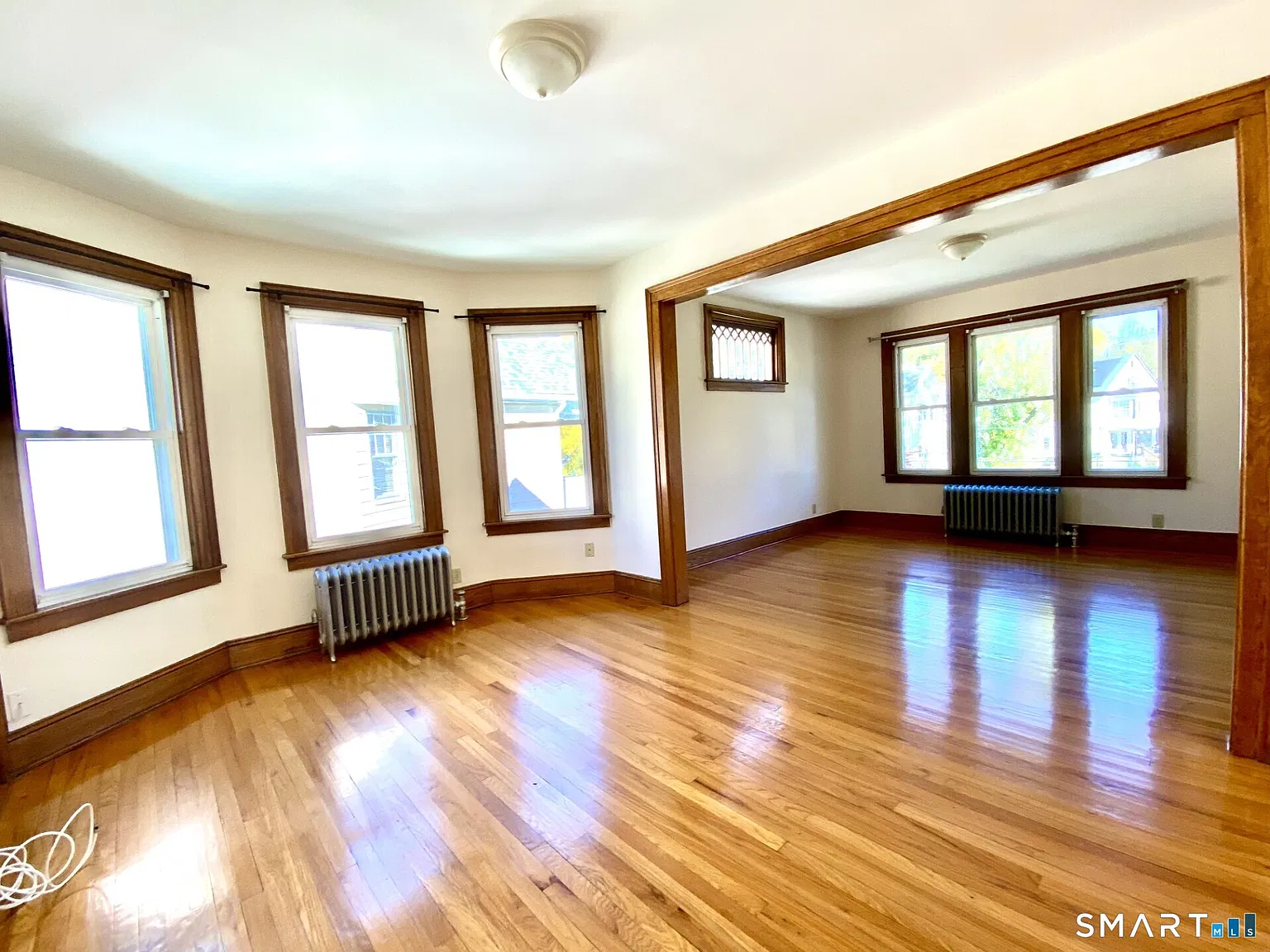 2 bed, 1.0 bath, 2548 sqft, $1,650 — Photo 3