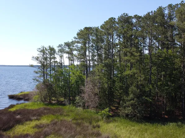 N/A Hunters Point Drive, Vandemere, NC 28587
