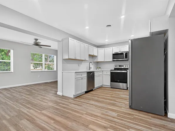 5714 NW 70th Terrace, Tamarac, FL 33321