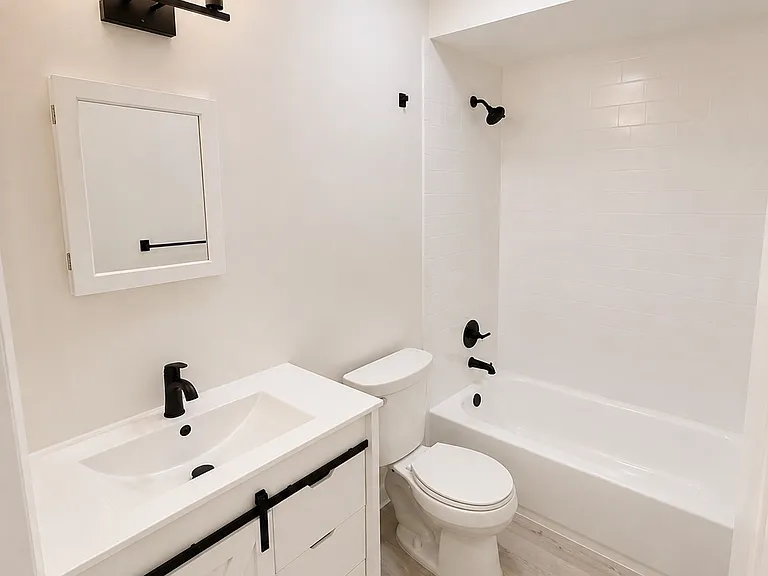 130 Georgia Ave #C — Photo 11