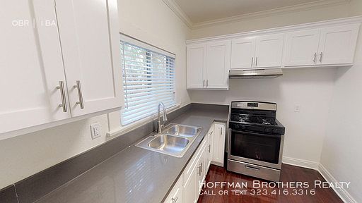 2nd image of 712 N Hobart Blvd #206A