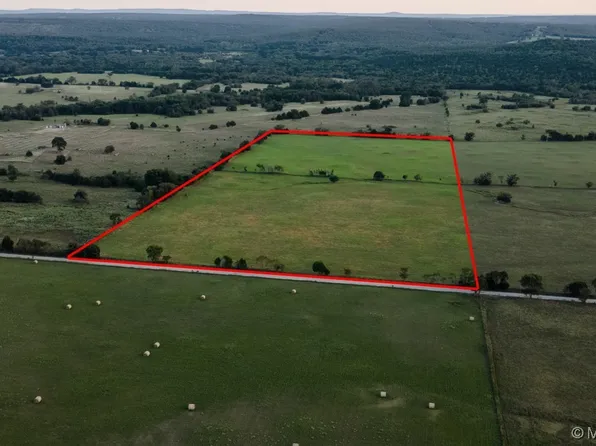 6 Boat Ramp Rd, Eufaula, OK 74432