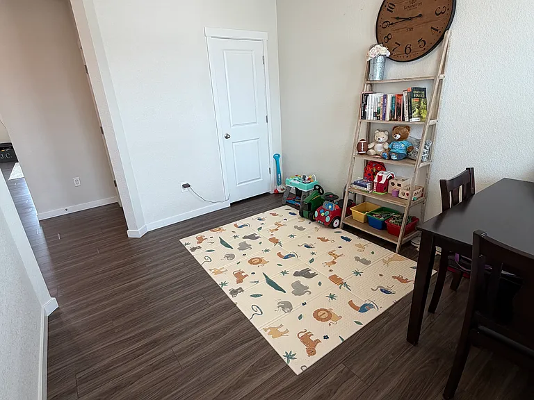 8053 Yellowleaf Pl — Photo 17