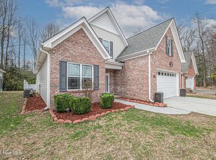 3884 Lochmere Drive, Winterville, NC 28590