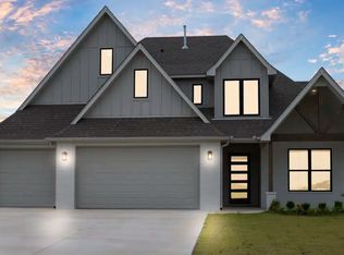 19010 Orchard Cir, Catoosa, OK 74015