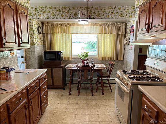 4th image of 59 Nona Dr