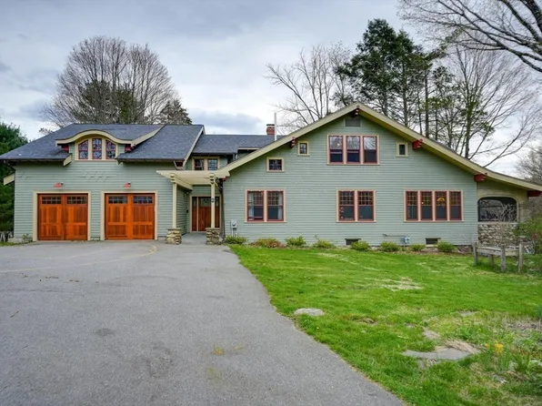 2 Stirrup Brook Ln, Northborough, MA 01532