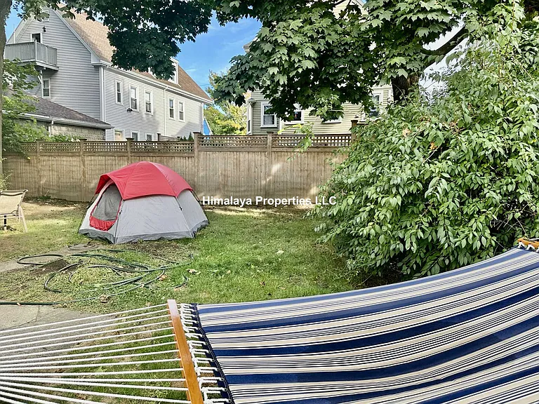 Quincy St — Photo 8