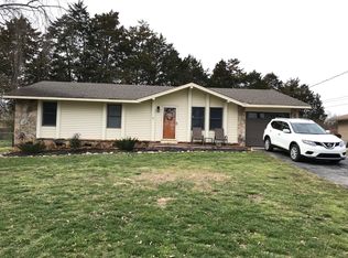 1017 Brantley Dr, Knoxville, TN 37923