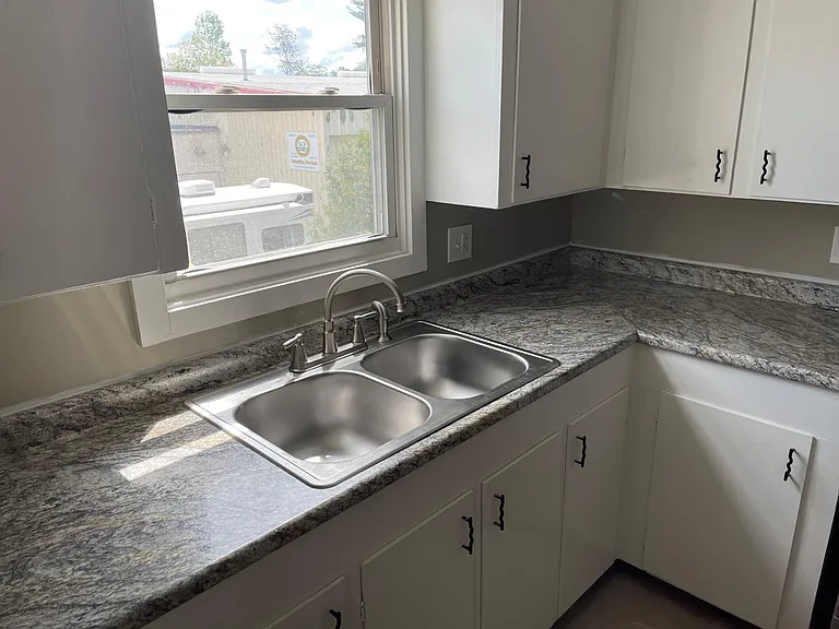 129 Pleasant St #2 — Photo 2
