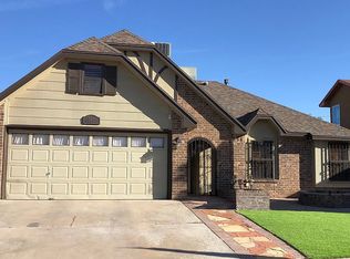 761 Colchester Dr, El Paso, TX 79912