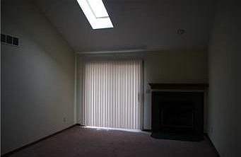 5th image of 2528-2530 Bent Oak Ct