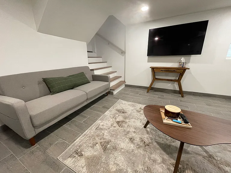 3116 N Damen Ave #G — Photo 2