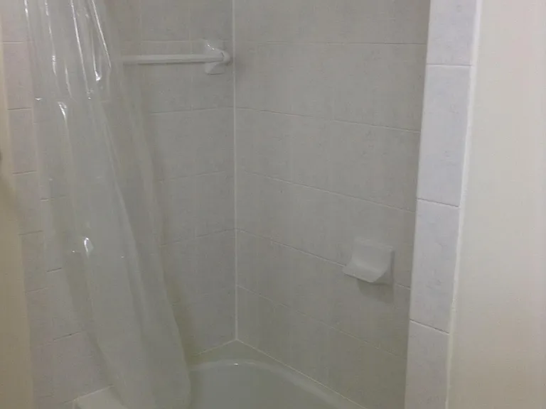215 SW 42nd Ave #1005 — Photo 2