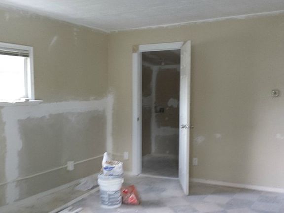 2nd image of 713 2nd Ave N
