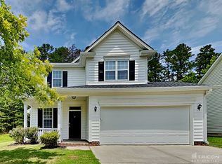 8925 Woodland Park Ln, Charlotte, NC 28214