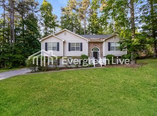 104 Battle Gate Ln, Dallas, GA 30157