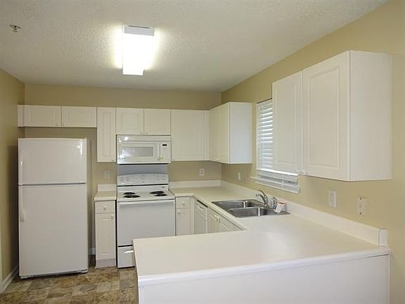 3rd image of 113 Prity Ct #1