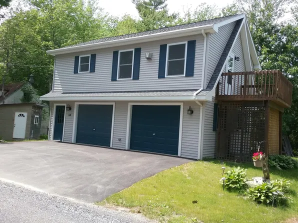 64 Mallard Ln, Winthrop, ME 04364