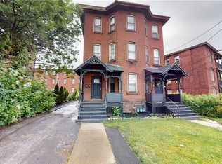 14 Hawthorn St, Hartford, CT 06105
