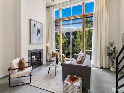 1812 19th Avenue #306, Seattle, WA, 98122