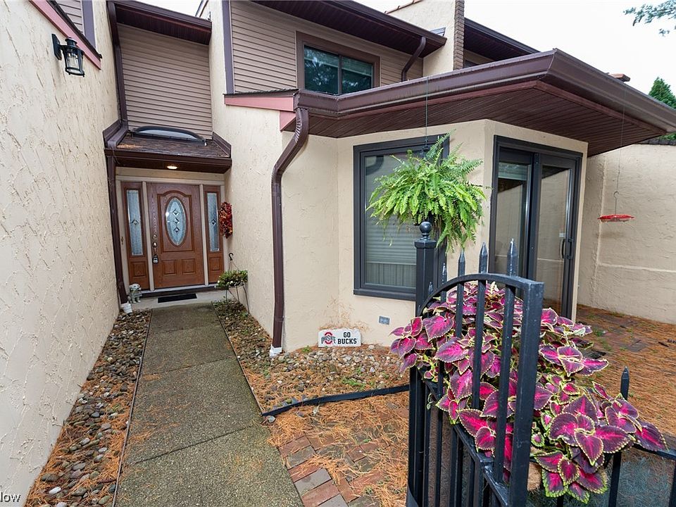 1762 Brookwood Dr, Akron, OH 44313 Zillow