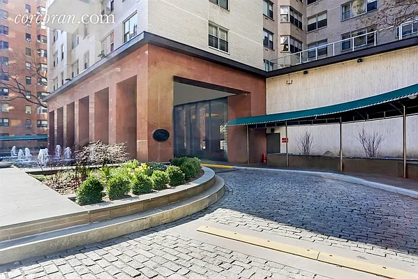 Sold by Corcoran | media 11