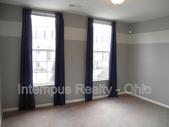 4th image of 107 Preswicke Ml