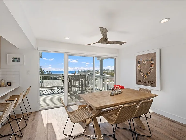 404 Loma Ter #C — Photo 16