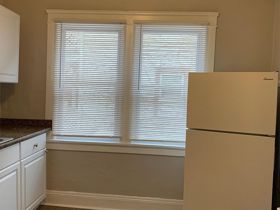 1st image of 3273 E 116th St #2
