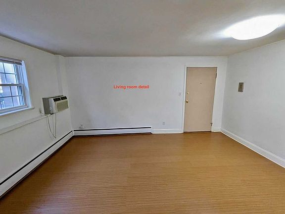 4th image of 29 Arlington Rd APT 32